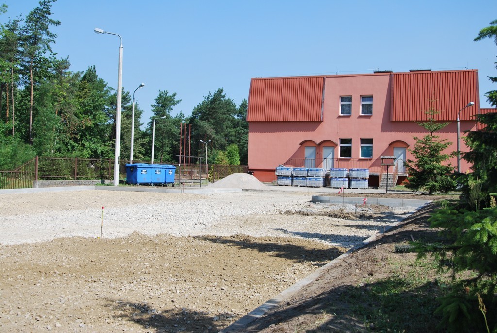 Budowa placu manewrowego przy SP Klucze